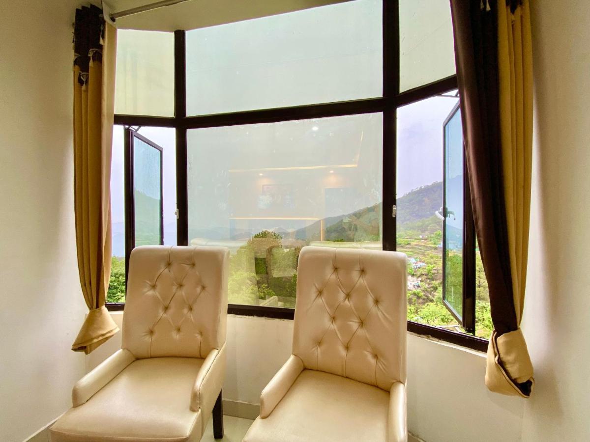 Hotel Kavita Palace Lansdowne Kültér fotó