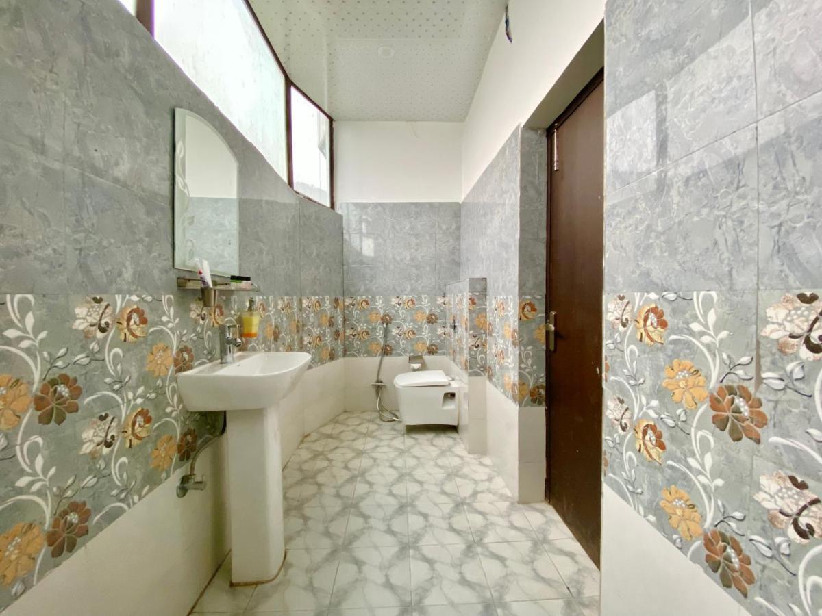 Hotel Kavita Palace Lansdowne Kültér fotó