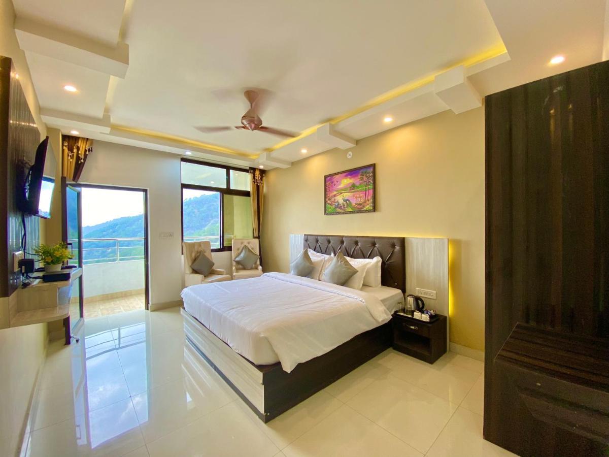 Hotel Kavita Palace Lansdowne Kültér fotó