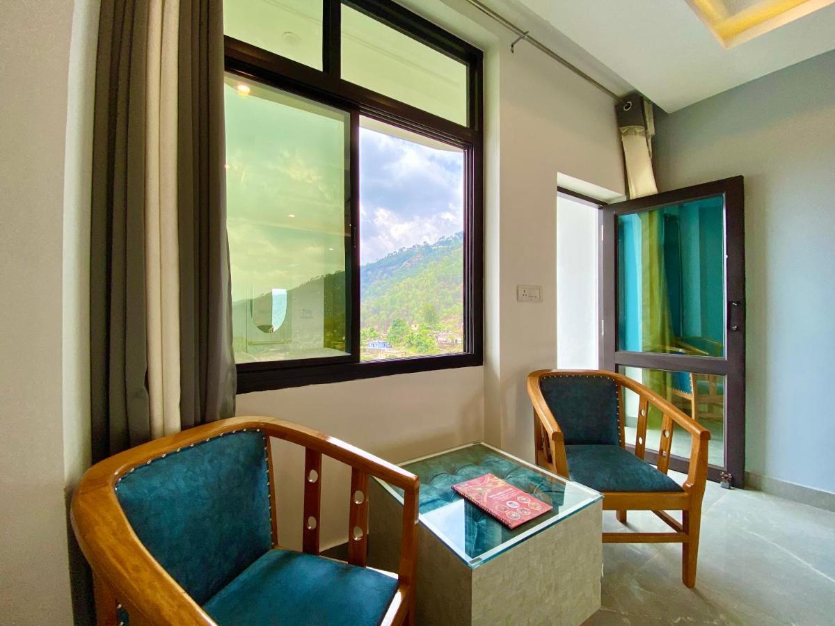 Hotel Kavita Palace Lansdowne Kültér fotó